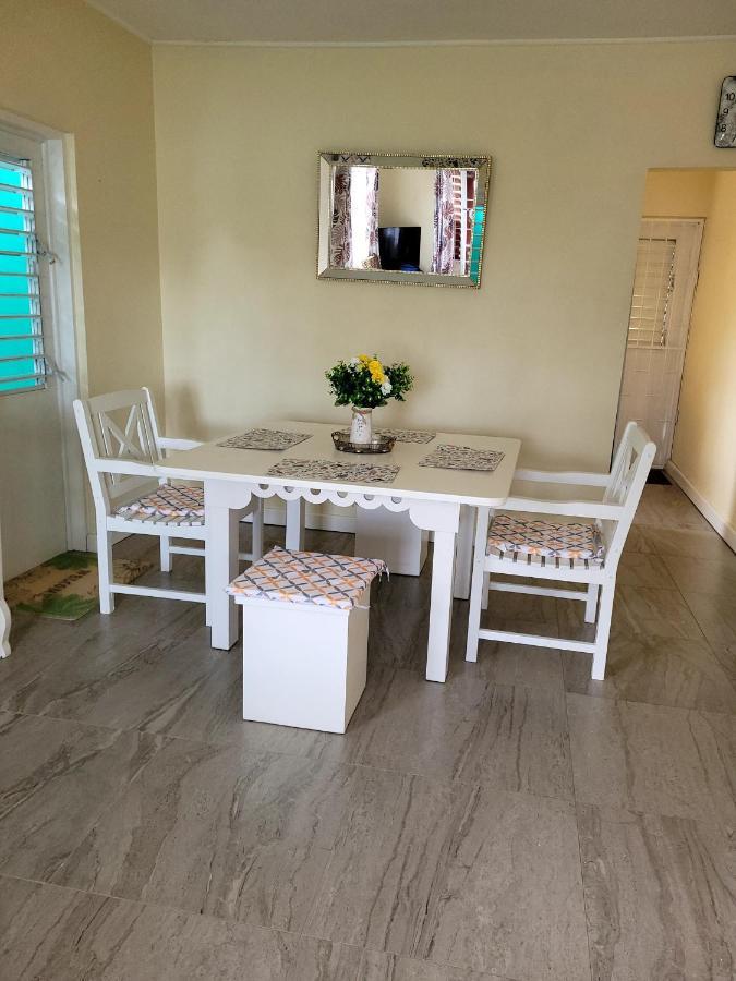 Kensington Oval- 2 Bed 1 Bath Villa Bridgetown Exteriör bild